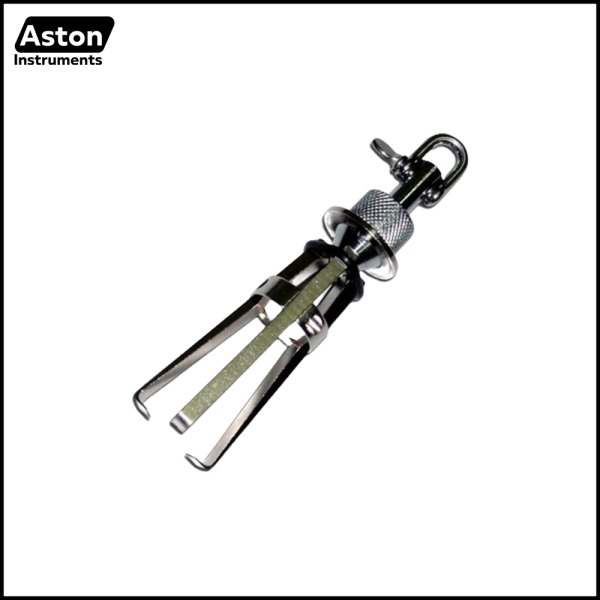 Button Pull Test Three Pronged Grip (STA-0008)